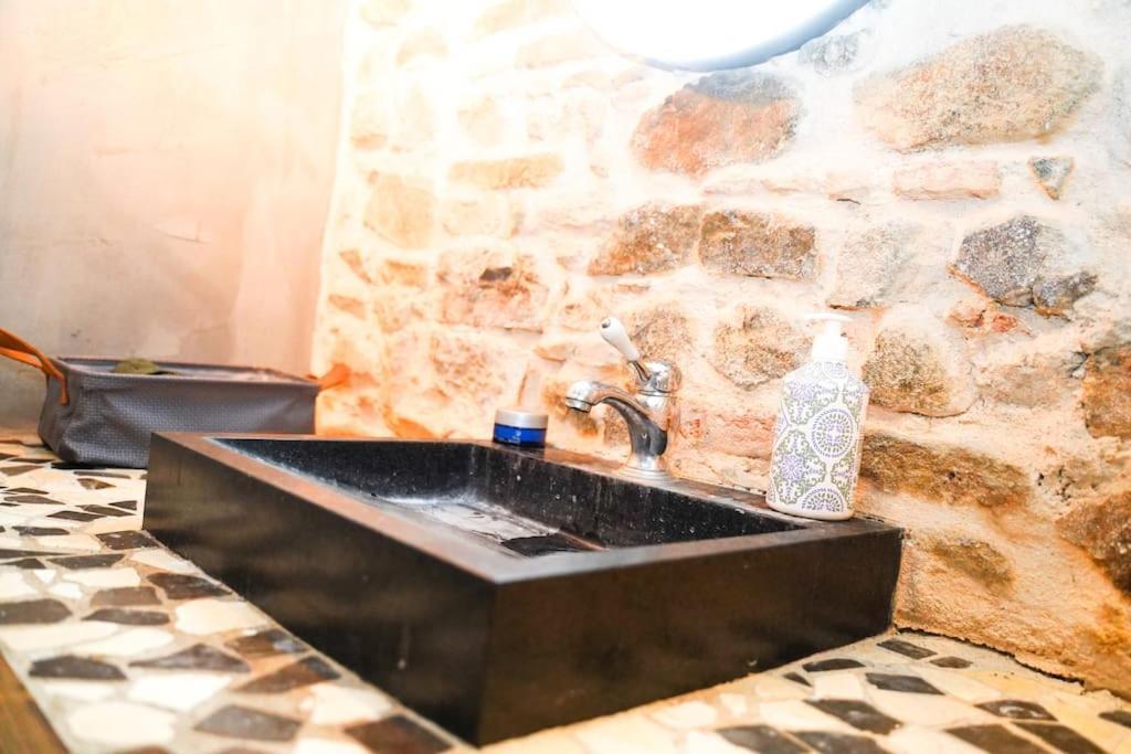 Maison Vigneron - Maison Et Studio Saint-Didier-sur-Beaujeu Zewnętrze zdjęcie